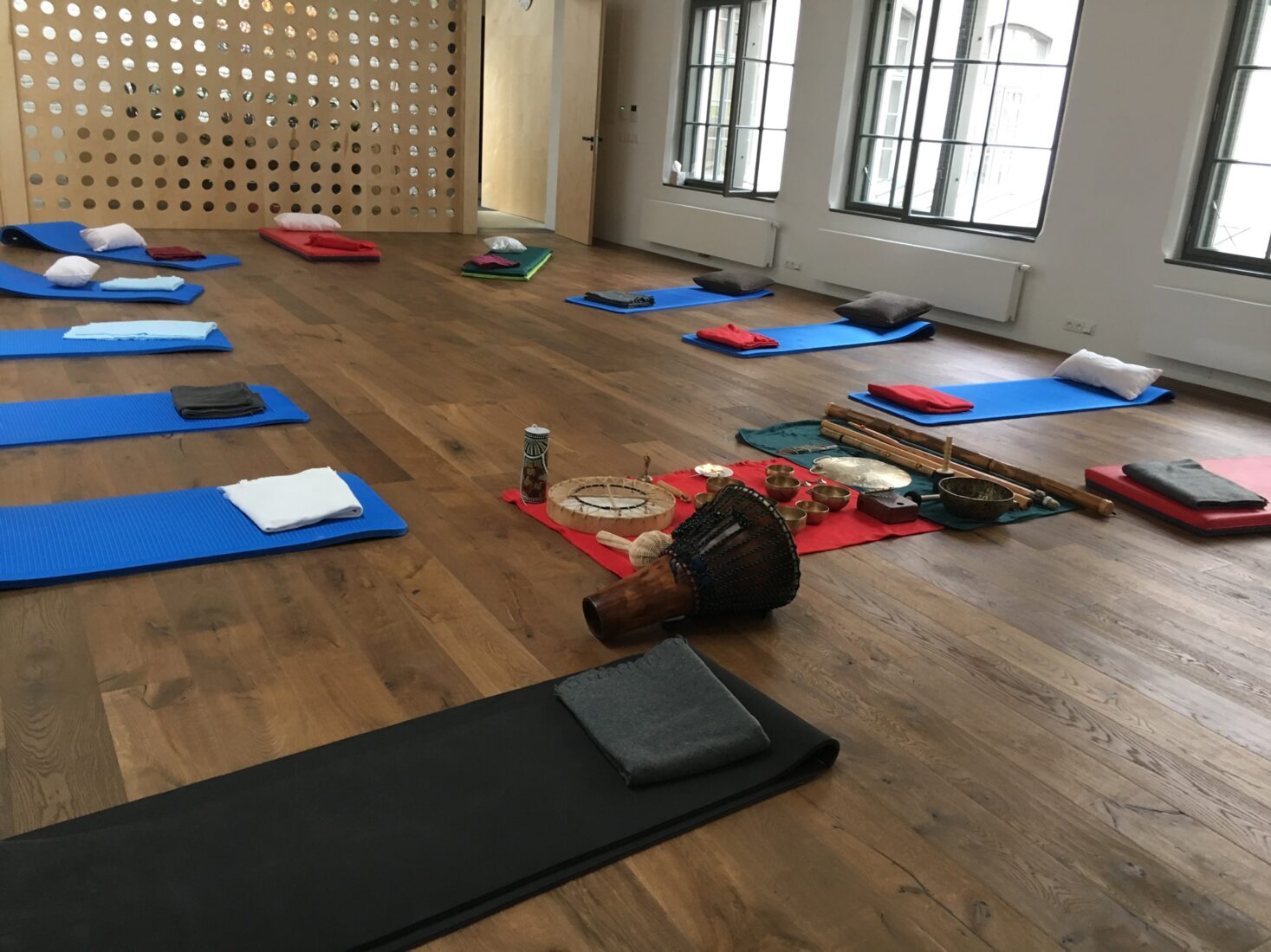 Muzikoterapie pro terapeuty ve výcviku