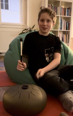 Pravidelná muzikoterapie pro děti s PAS, vývojovou dysfázií či jinými potížemi