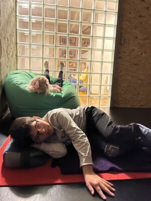 Pravidelná muzikoterapie pro děti s PAS, vývojovou dysfázií či jinými potížemi