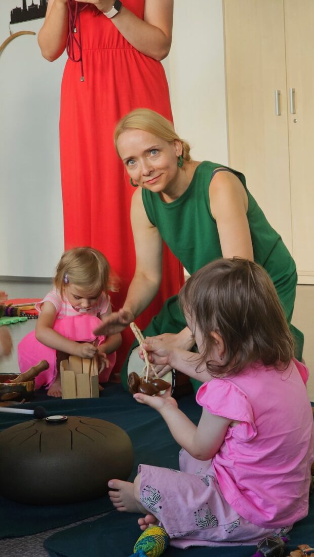 Muzikoterapie pro maminky s dětmi