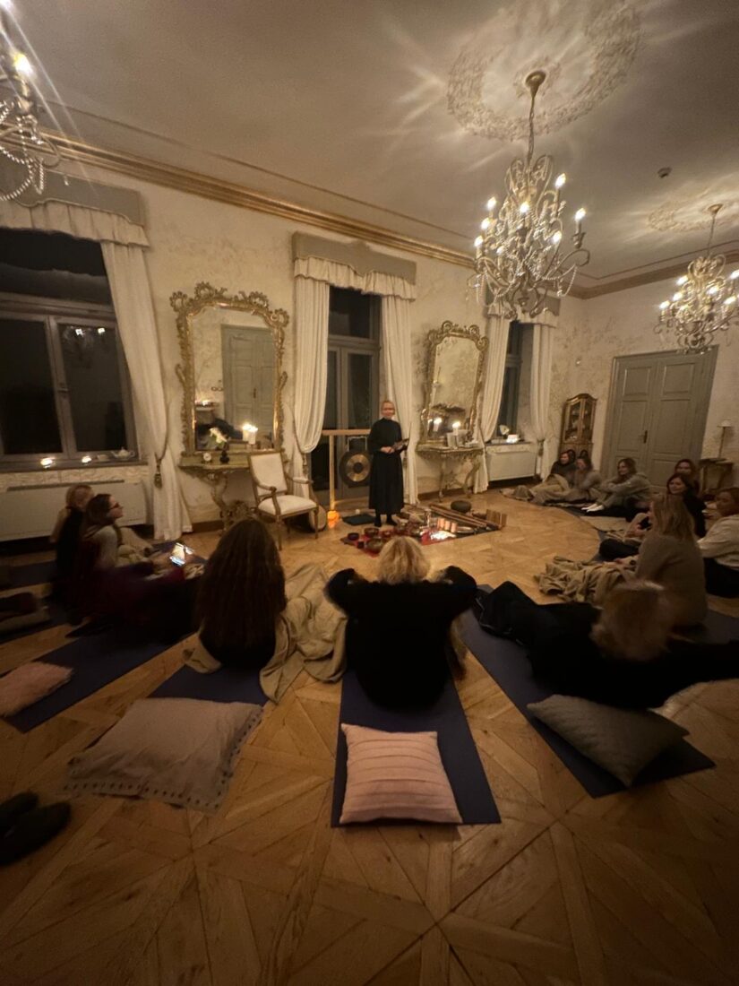 Zámek Chateau Mcely – muziko relaxace